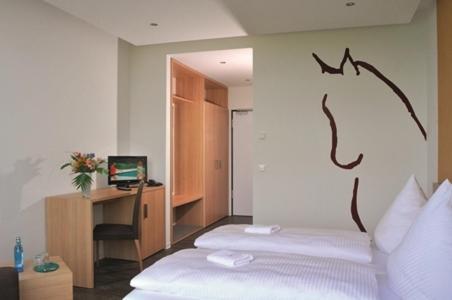Reit- Und Sporthotel آيبنشتوك الغرفة الصورة